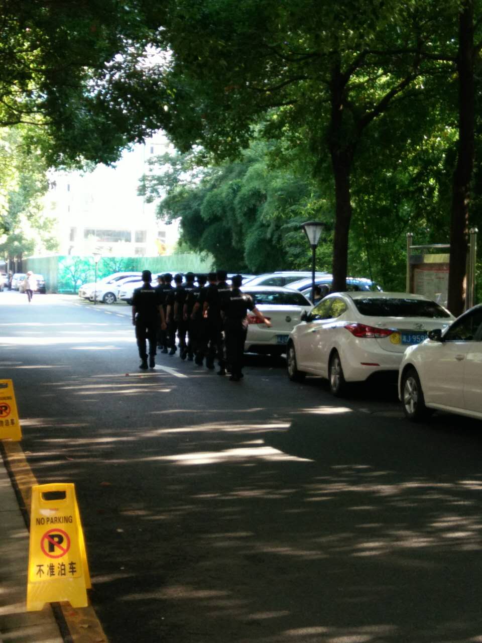 園區(qū)巡邏 園區(qū)巡邏